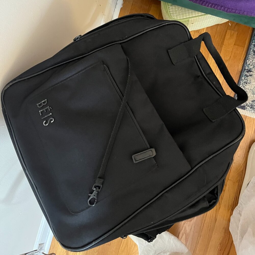 Beis Expandable Backpack